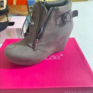 Women boots